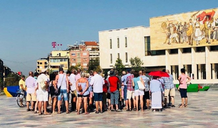 Turizmi, 1.2 mln shtetas te huaj ne qershor, ja vendet qe kryesojne